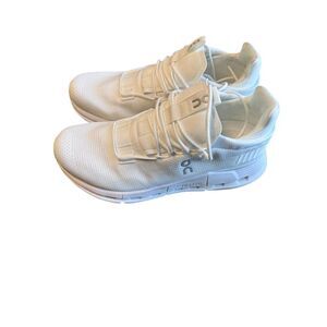 On Running Cloudnova Unisex Sneakers White Size 8.5 Athletic Shoes